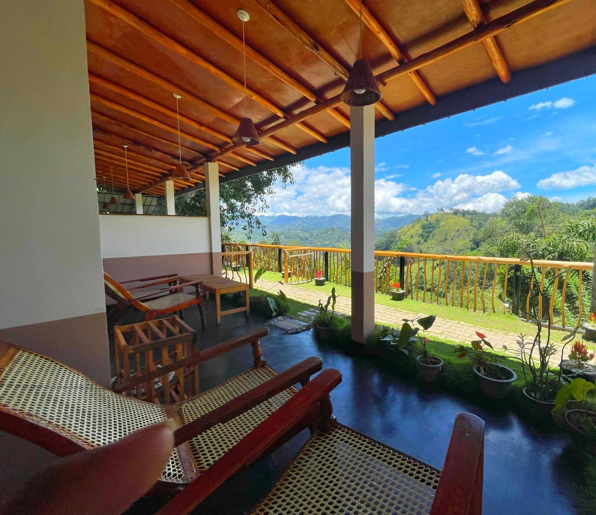 Rainbow Sky Cottage เอลลา ภายนอก รูปภาพ