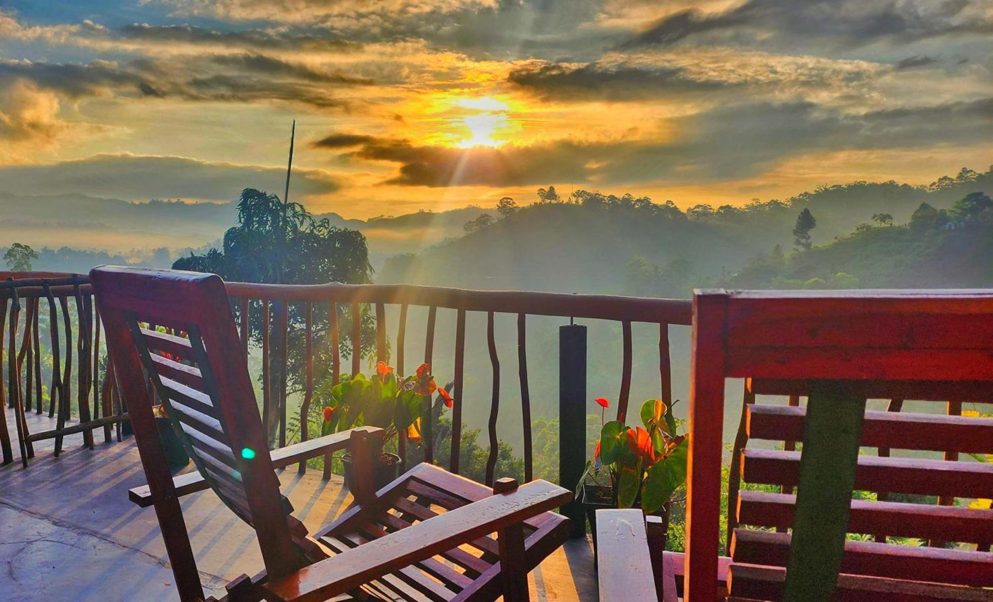 Rainbow Sky Cottage เอลลา ภายนอก รูปภาพ
